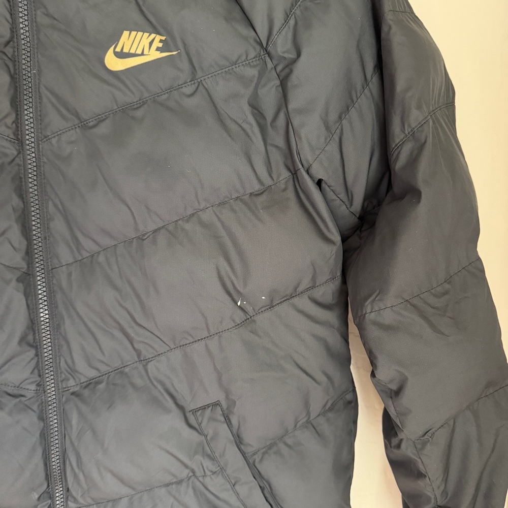 Nike Youth's Full Zip Black Puffer Winter Jacket with Hood Size XL - Picture 4 of 11